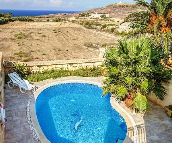 Casa vacanze 5 Bedroom Farmhouse With Private Pool & Views